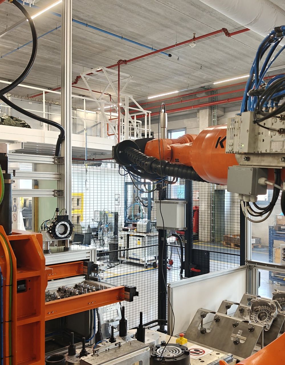 Assemblagecel met KUKA-robot